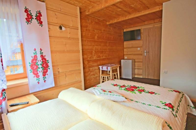 Pokoje Goscinne Pod Limbami Ciche Małe Exterior foto